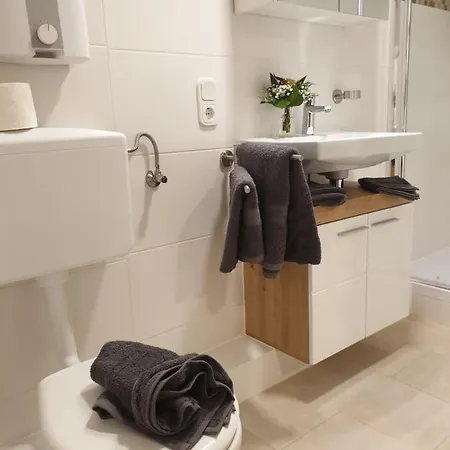 Apartment Neu Gemuetliche Mit 3 