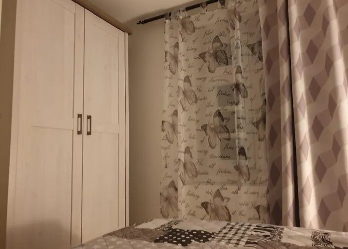 Neu Gemütliche Mit 3 Max  ,  Leonore  Und Beatrice Apartamento